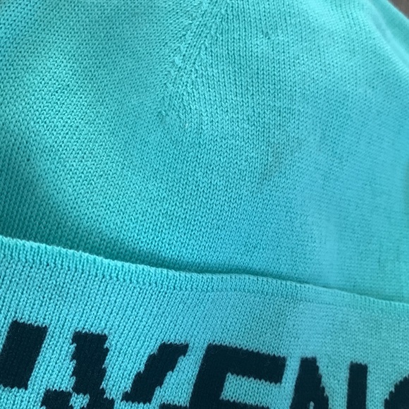 Givenchy Adult Unisex Split Logo Wool Beanie in Turquoise w black font, preloved - Picture 5 of 17